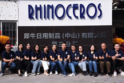 Začetek novega boja Čudovita poletna praznik