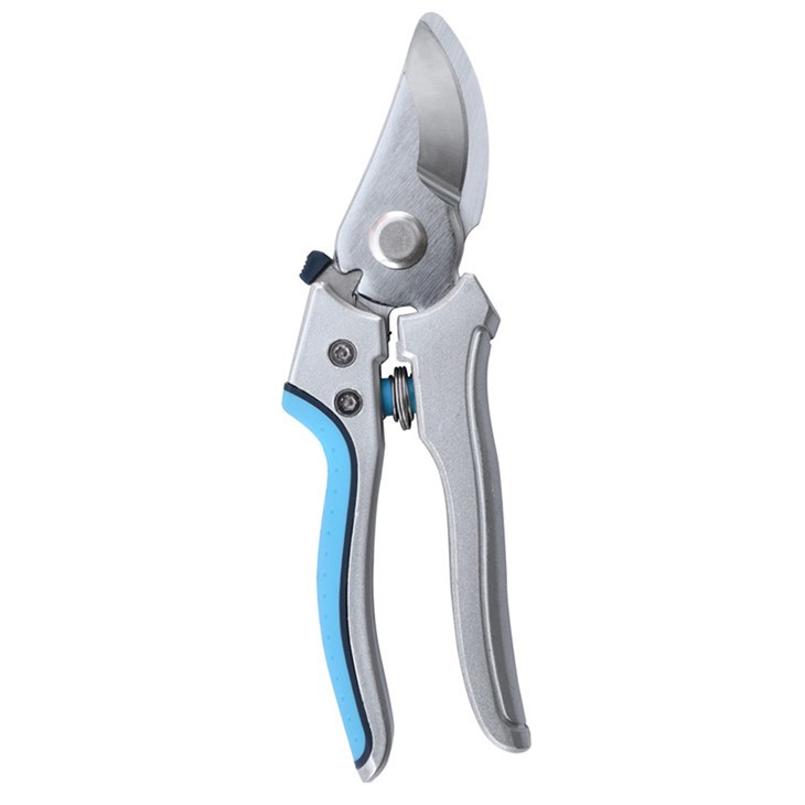 Visokokakovostno obrezovanje